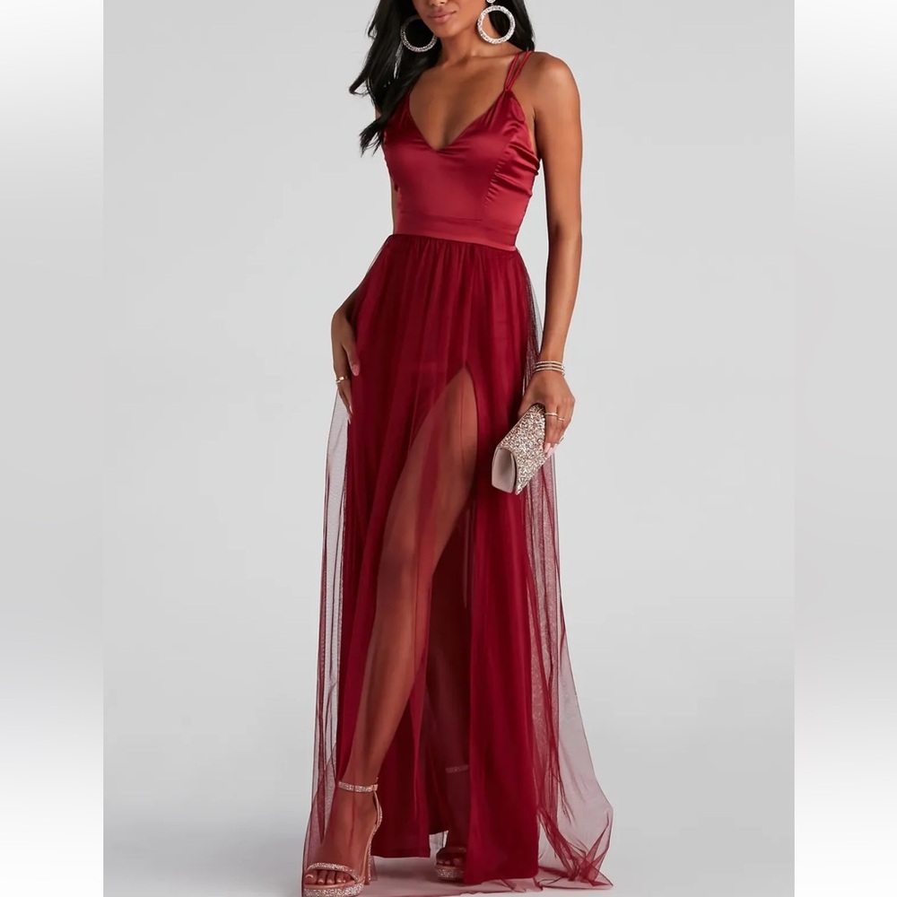 Windsor Haisley Formal Tulle And Satin Dress Large